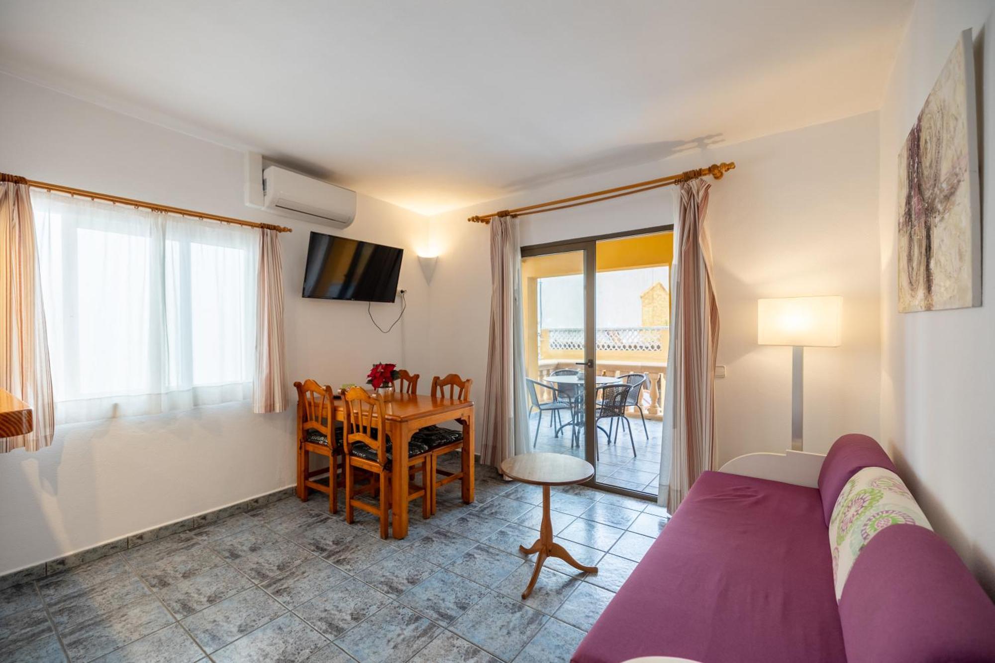 Hostal Doris - Adults Only Colonia de Sant Jordi Rom bilde