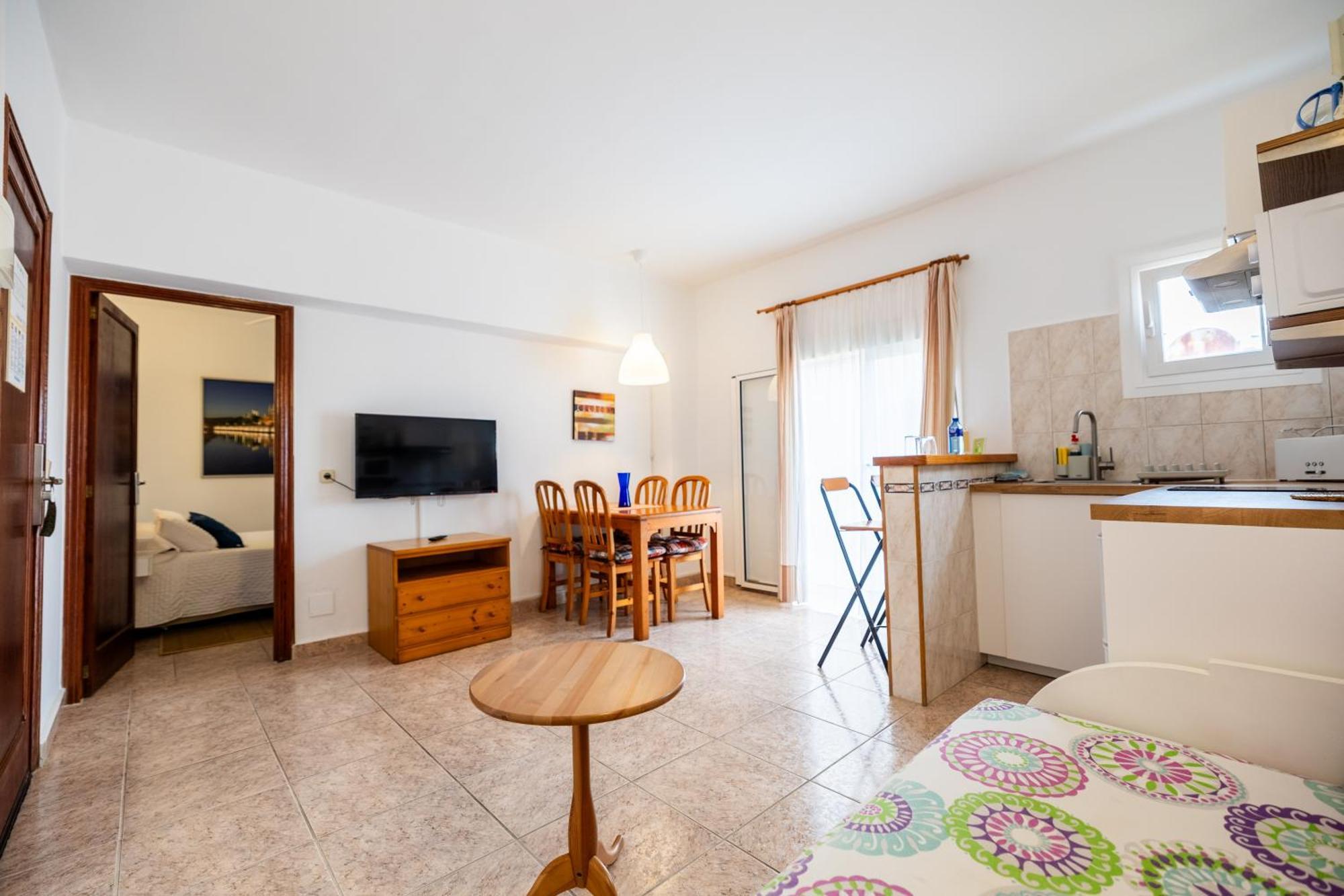 Hostal Doris - Adults Only Colonia de Sant Jordi Rom bilde